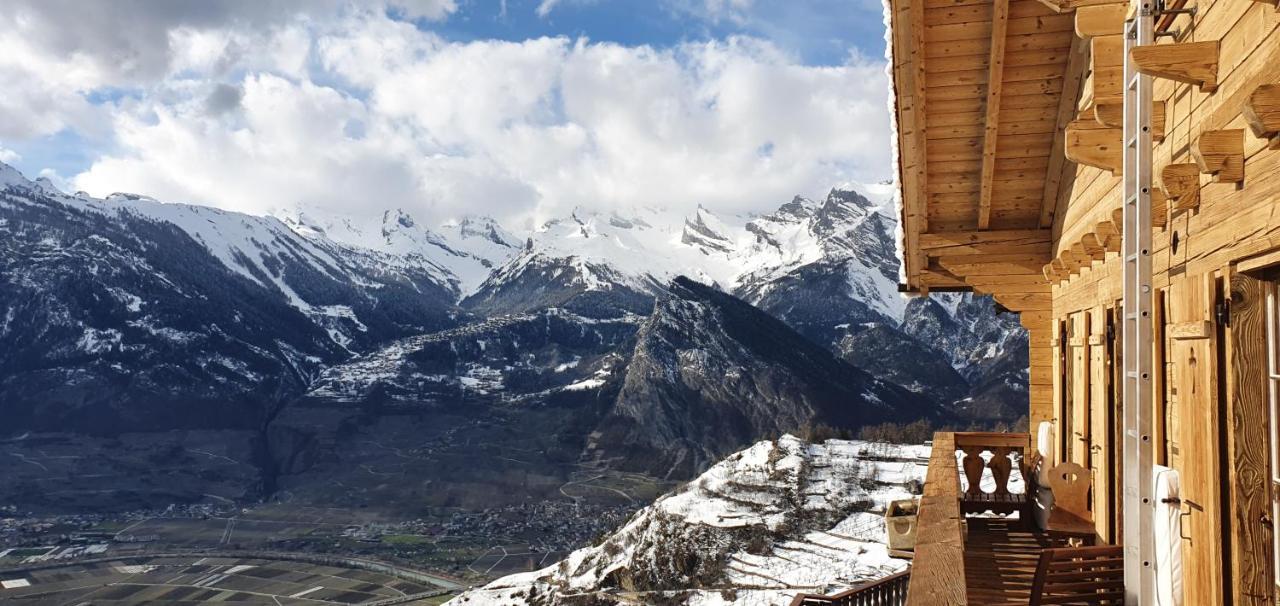 Auberge Le Mont-Gele Iserables Esterno foto