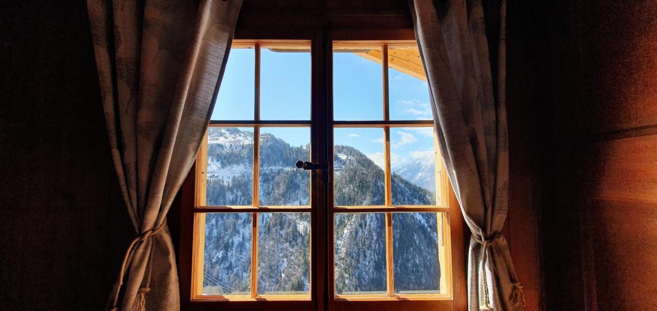 Auberge Le Mont-Gele Iserables Esterno foto