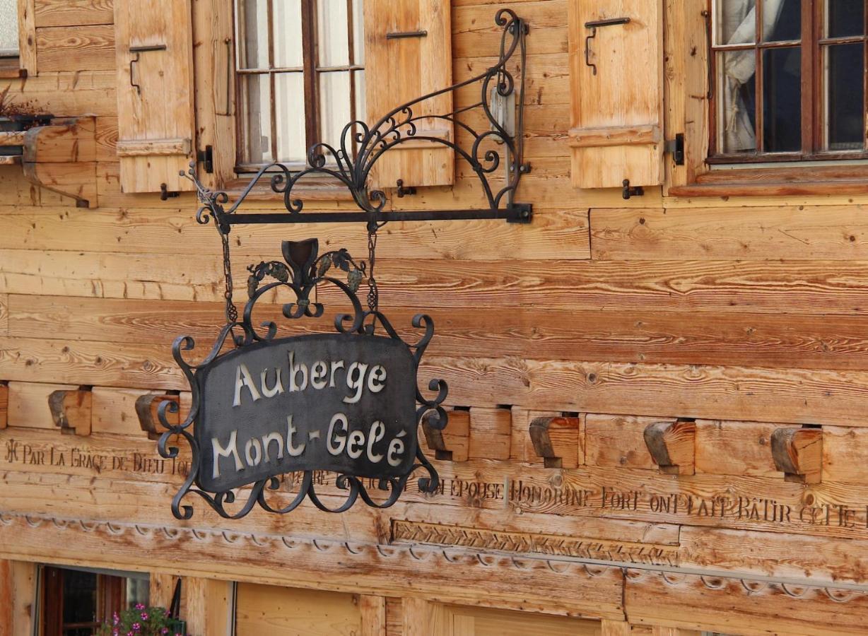 Auberge Le Mont-Gele Iserables Esterno foto