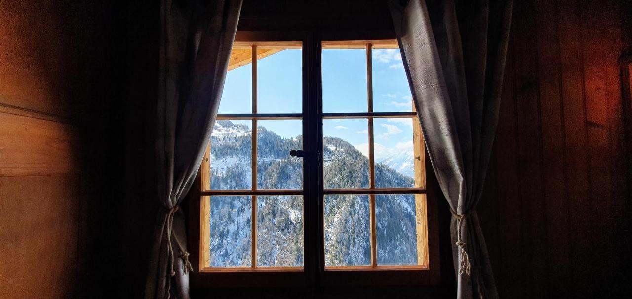 Auberge Le Mont-Gele Iserables Esterno foto